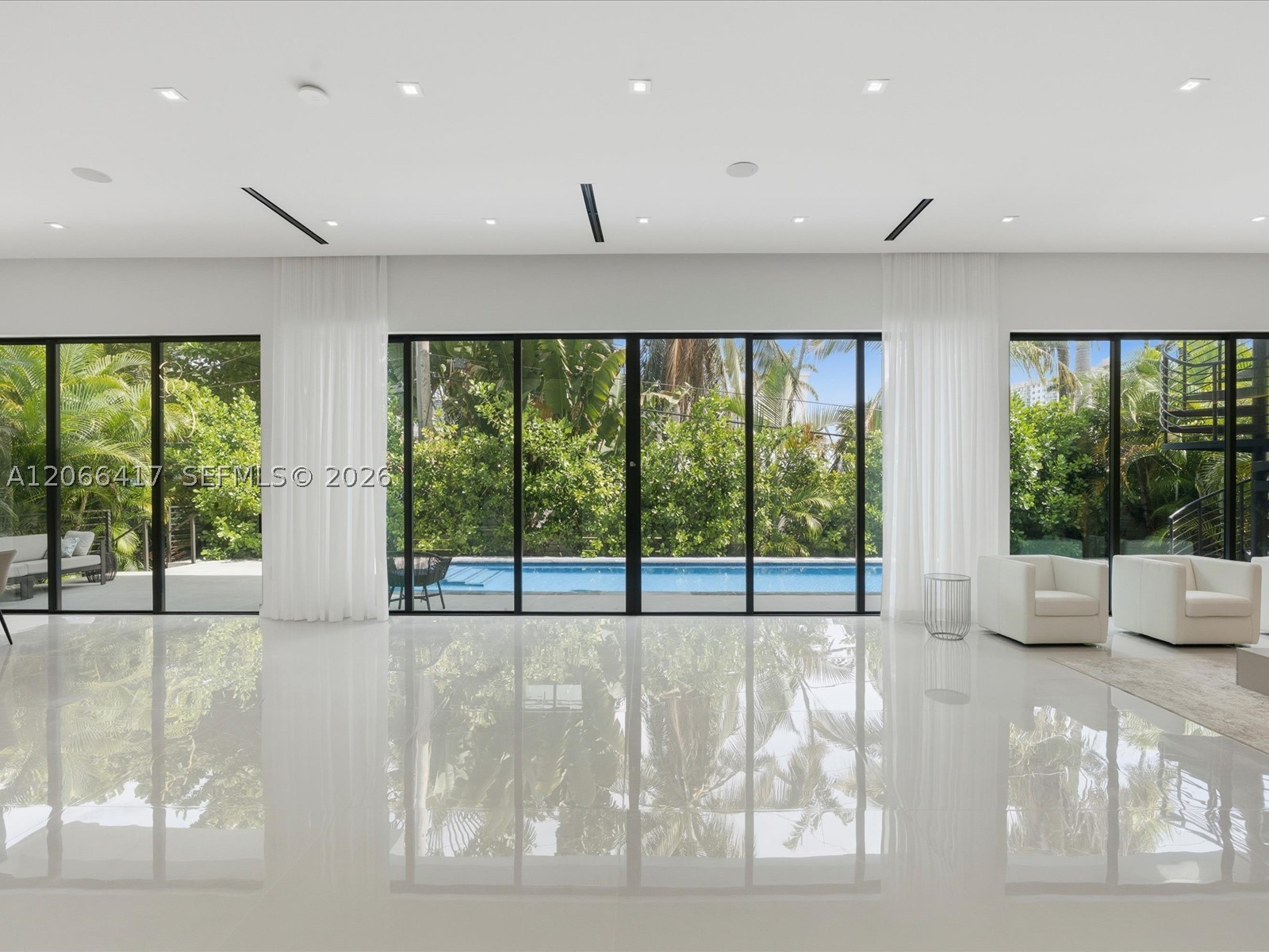 299 190th St, Sunny Isles Beach FL 33160