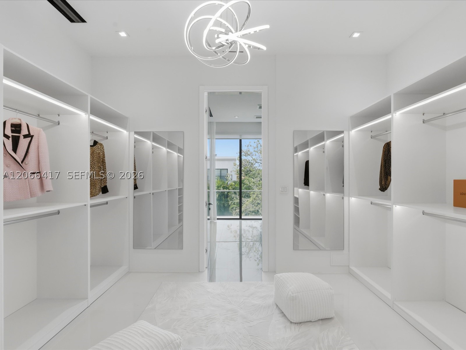 299 190th St, Sunny Isles Beach FL 33160