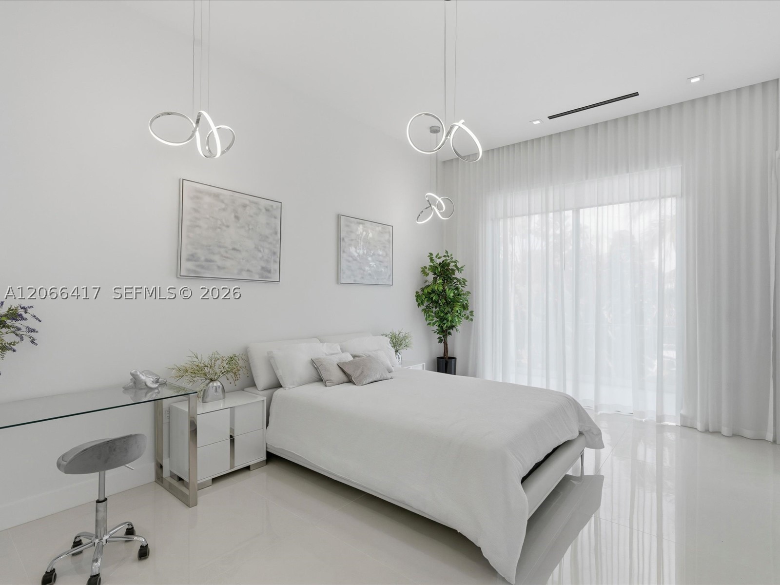 299 190th St, Sunny Isles Beach FL 33160