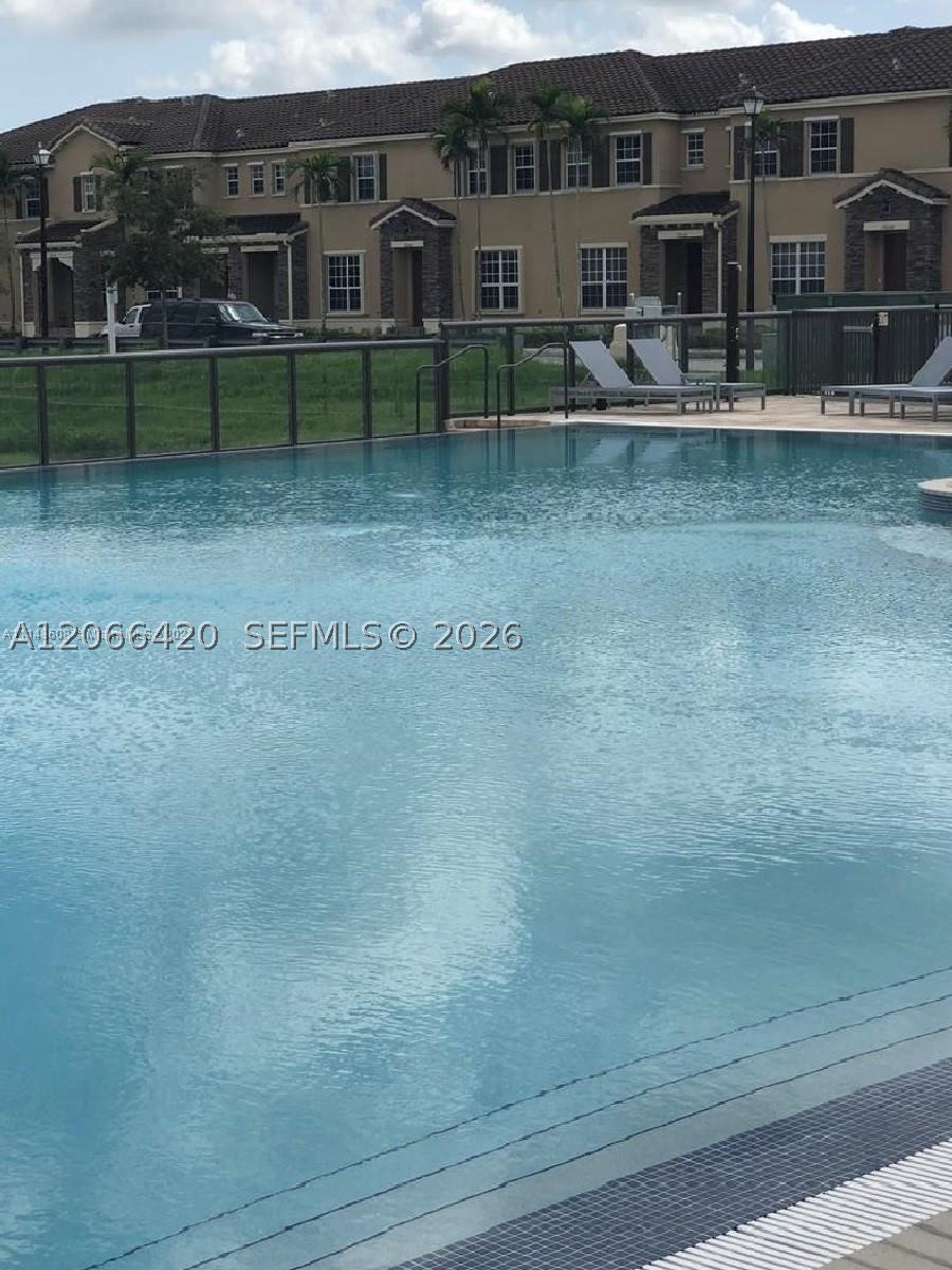 17120 SW 95th Ter #17120, Miami FL 33196