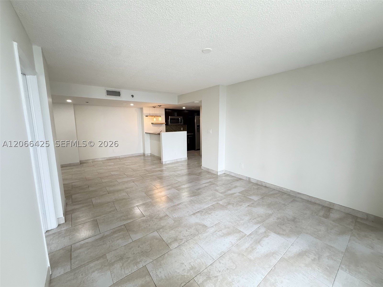 770 Claughton Island Dr #1914, Miami FL 33131