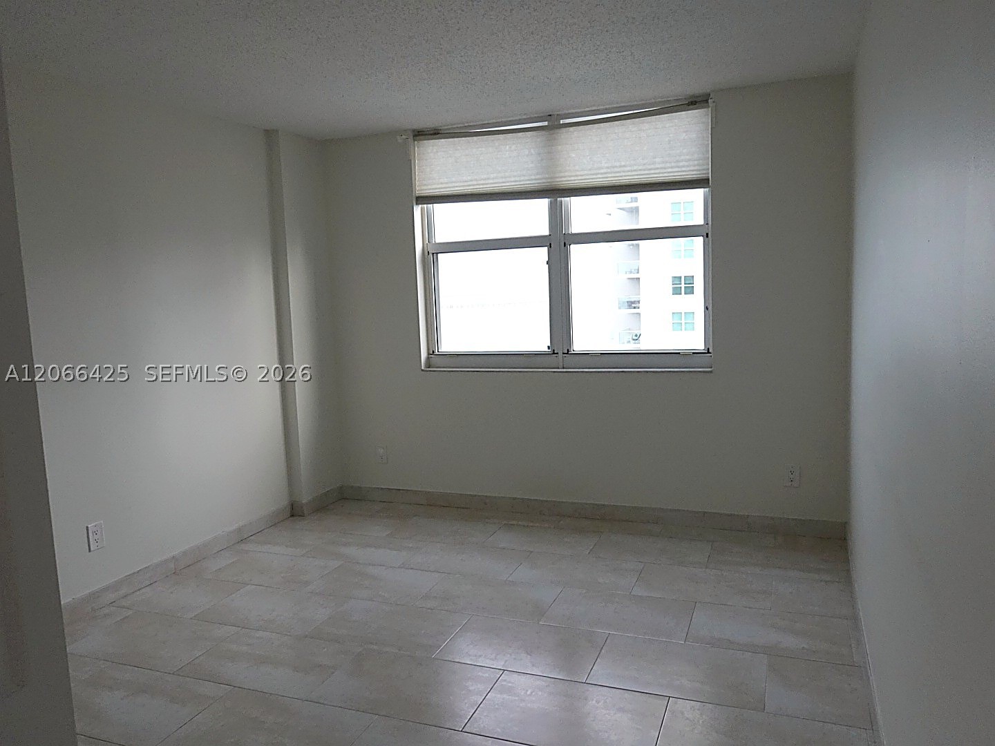 770 Claughton Island Dr #1914, Miami FL 33131