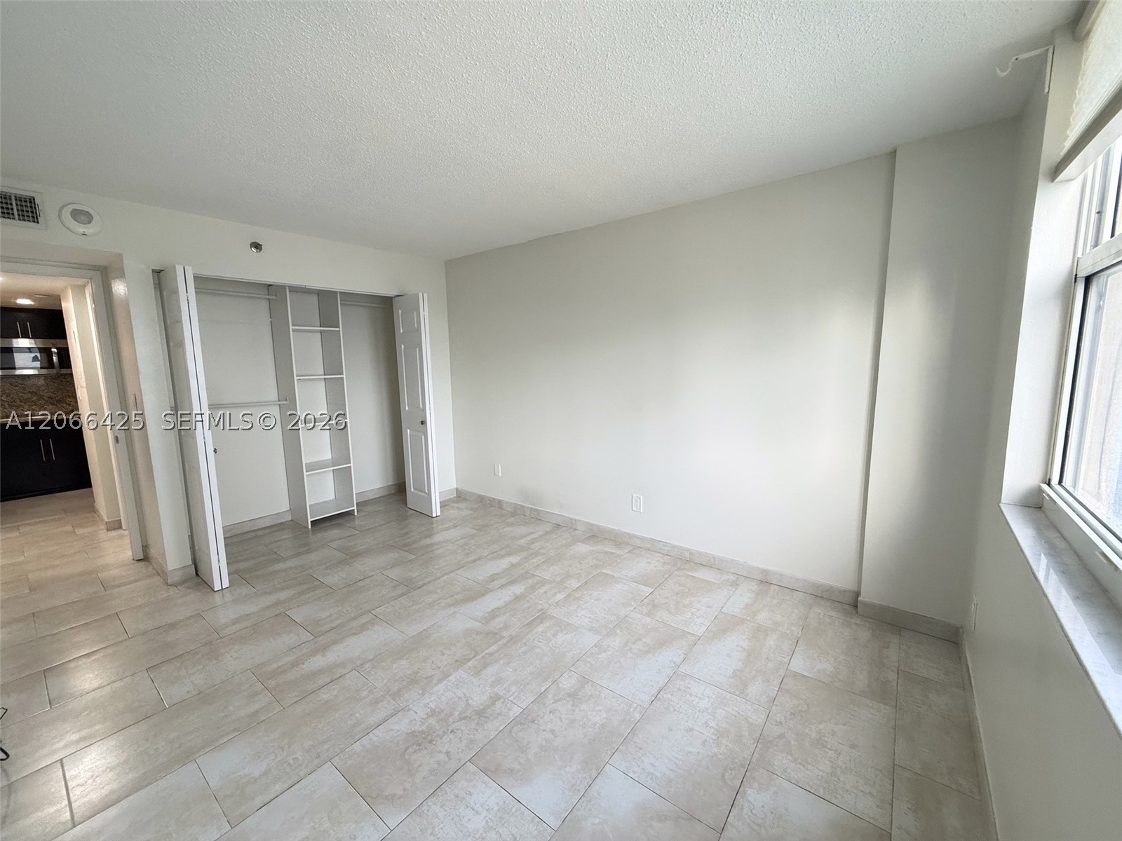 770 Claughton Island Dr #1914, Miami FL 33131