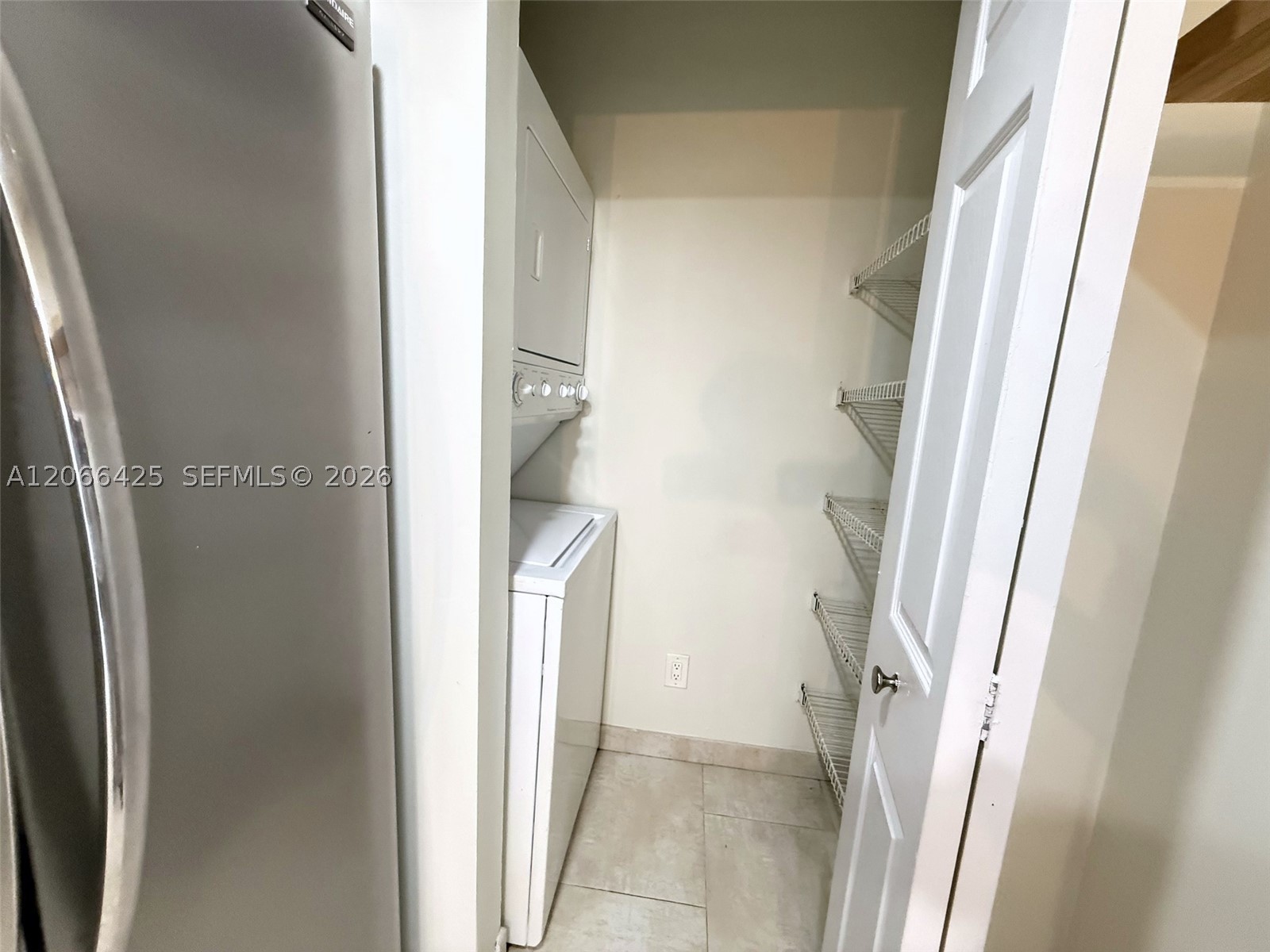 770 Claughton Island Dr #1914, Miami FL 33131