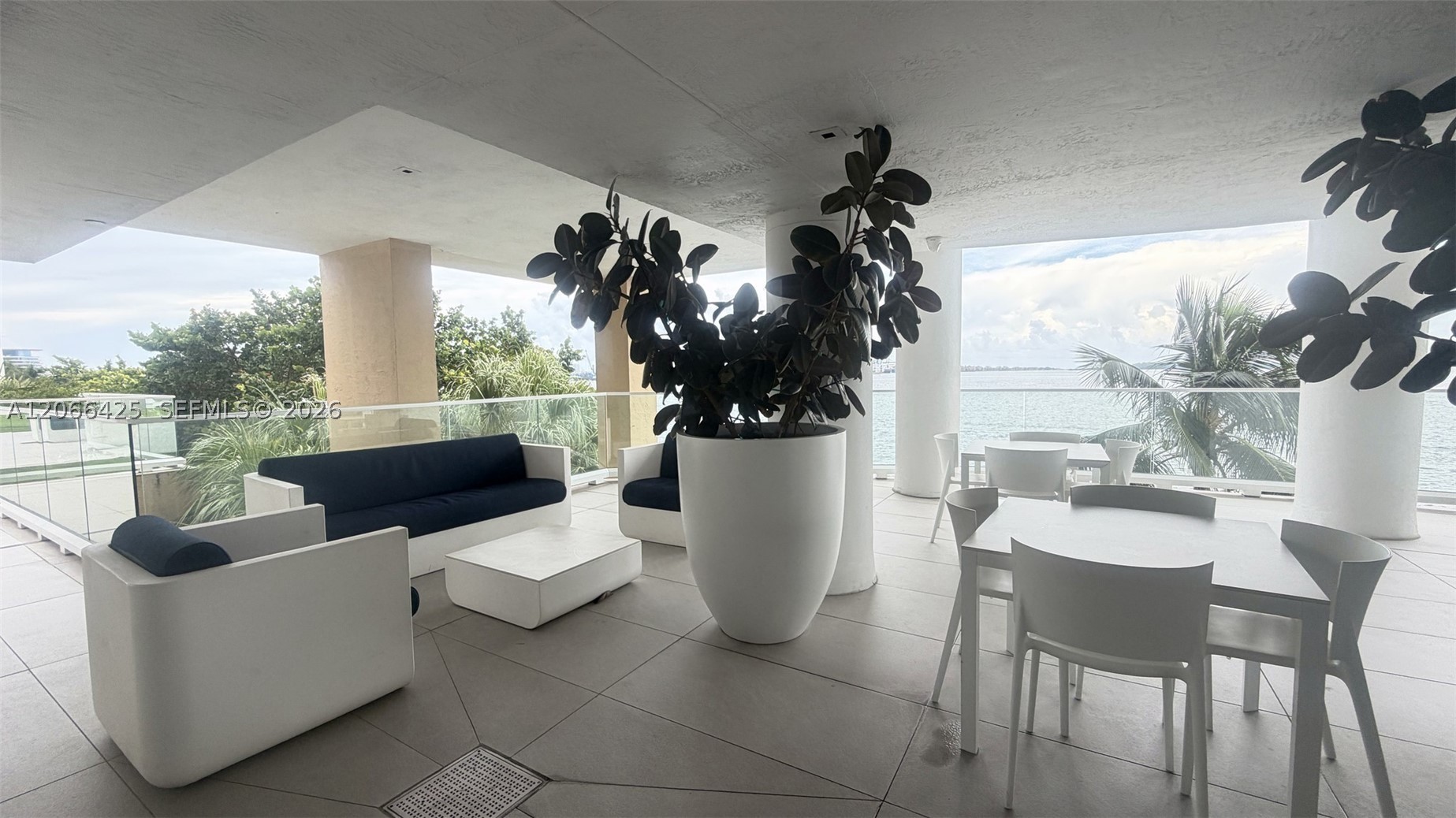 770 Claughton Island Dr #1914, Miami FL 33131