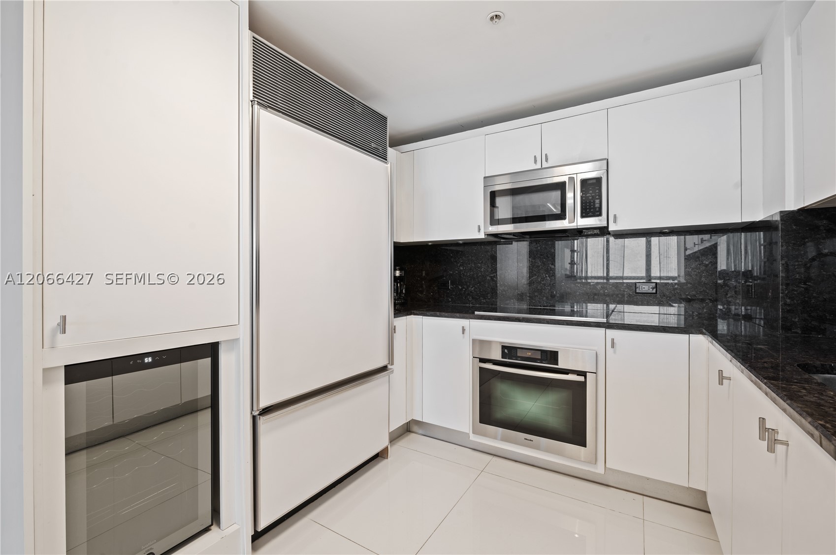 6899 Collins Ave #702, Miami Beach FL 33141