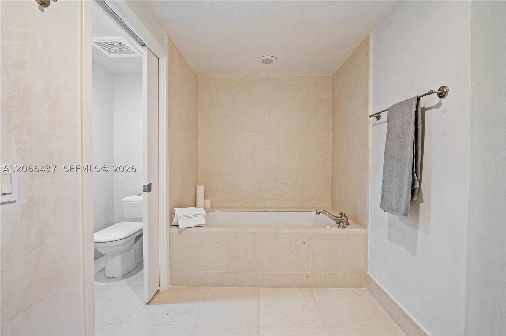 6899 Collins Ave #702, Miami Beach FL 33141