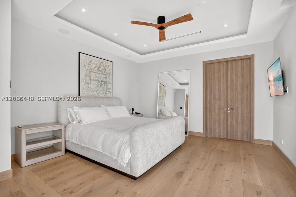 5831 Alton Rd, Miami Beach FL 33140