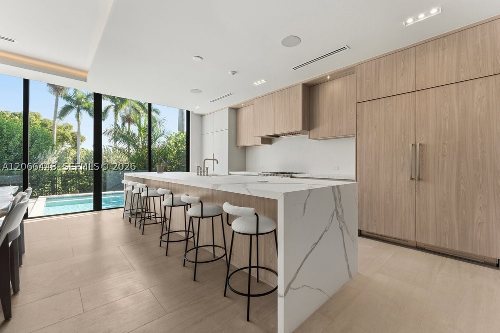 5831 Alton Rd, Miami Beach FL 33140