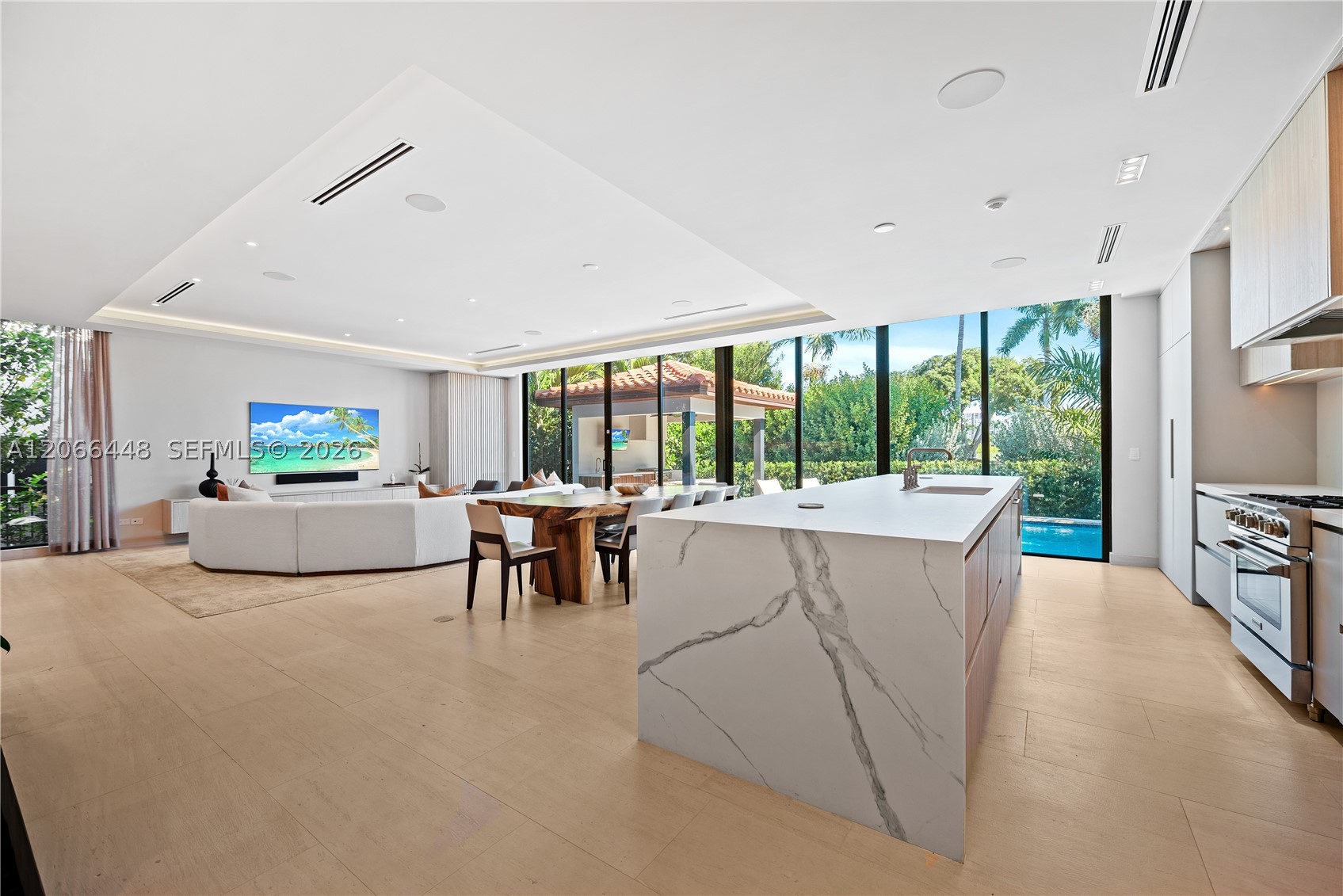 5831 Alton Rd, Miami Beach FL 33140