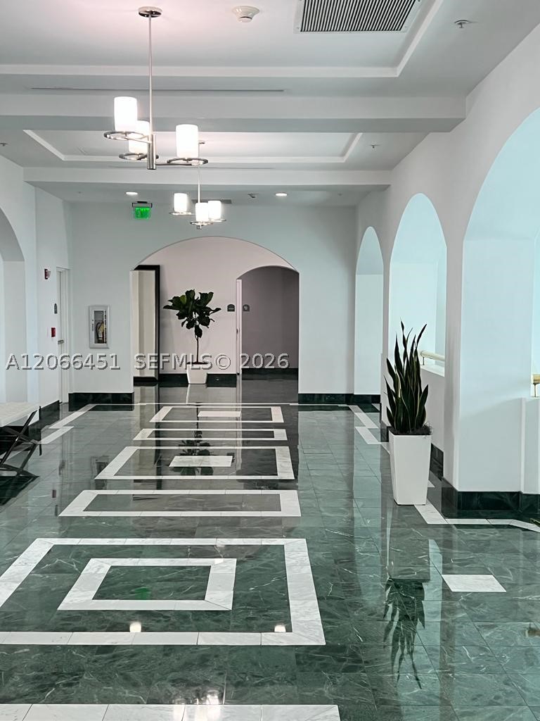 800 Claughton Island Dr #704, Miami FL 33131