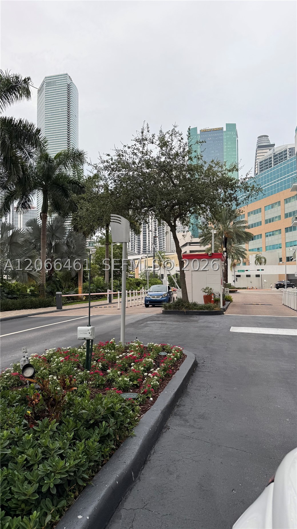 350 S Miami Ave #304, Miami FL 33130