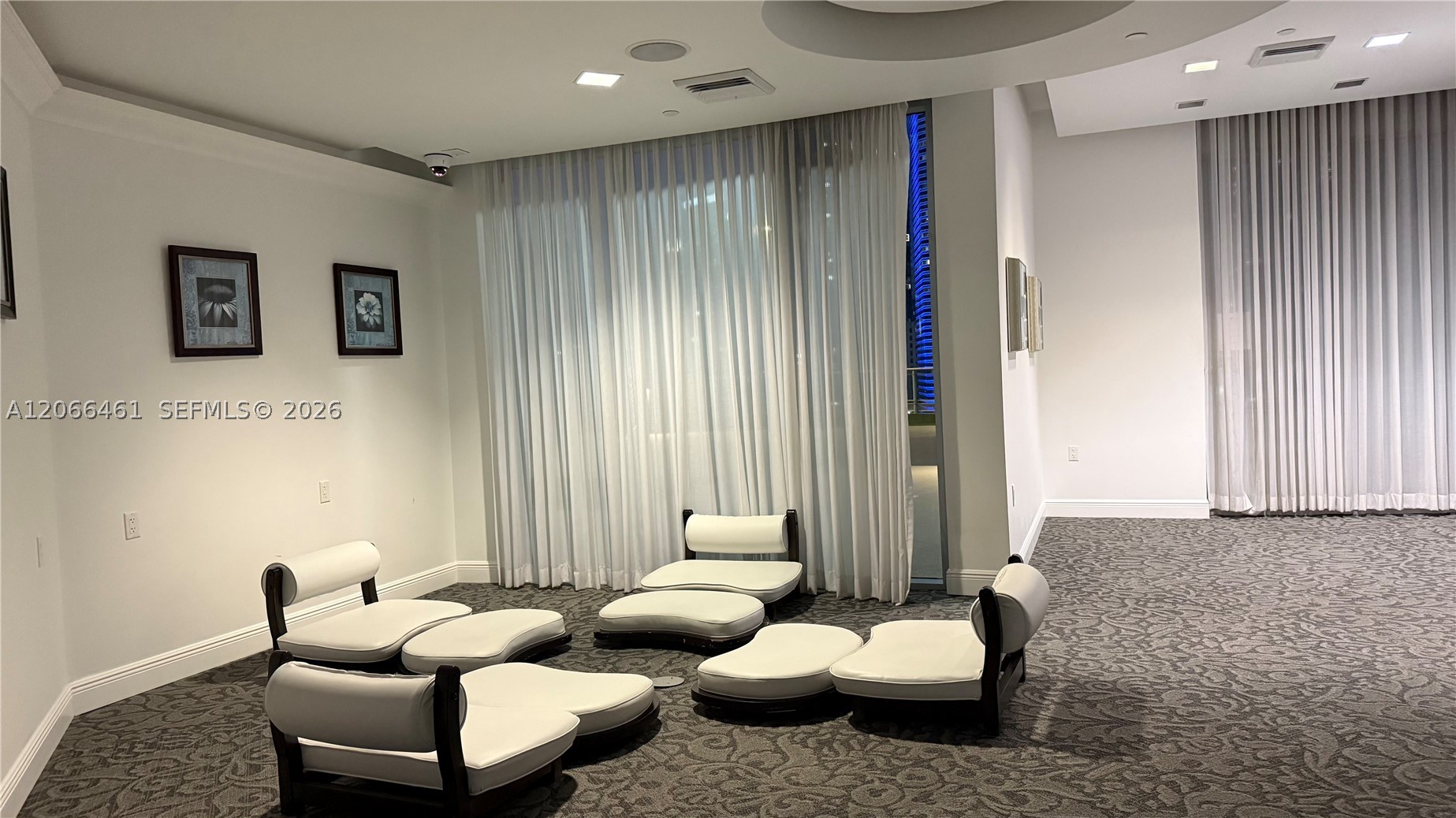 350 S Miami Ave #304, Miami FL 33130