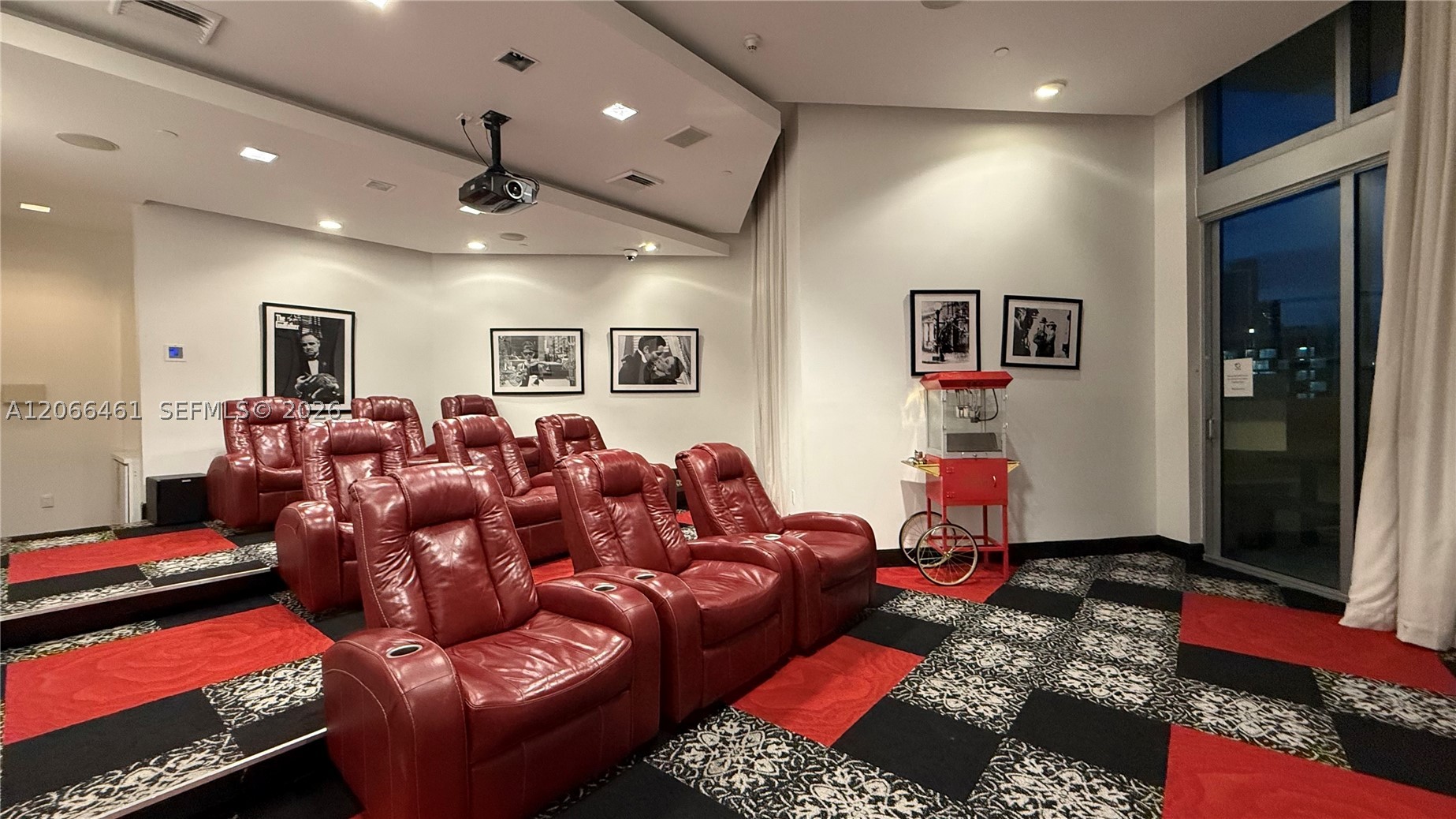 350 S Miami Ave #304, Miami FL 33130