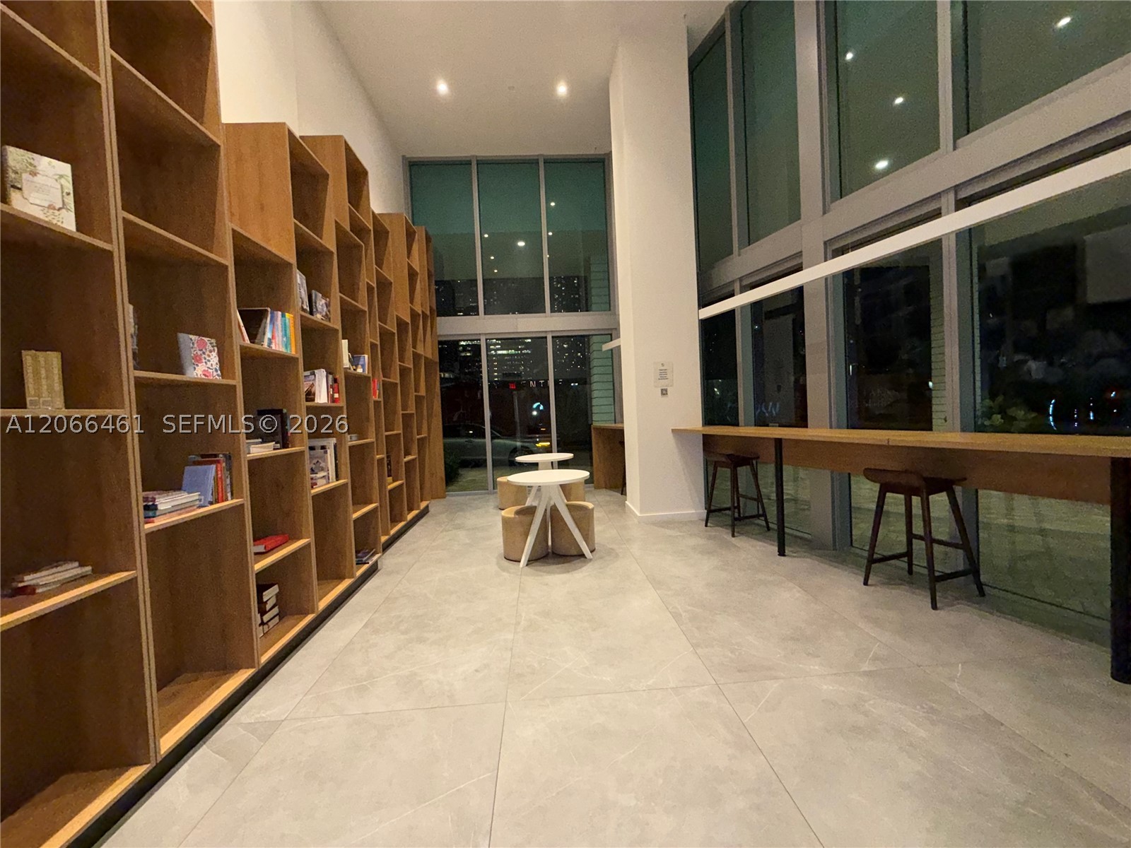 350 S Miami Ave #304, Miami FL 33130