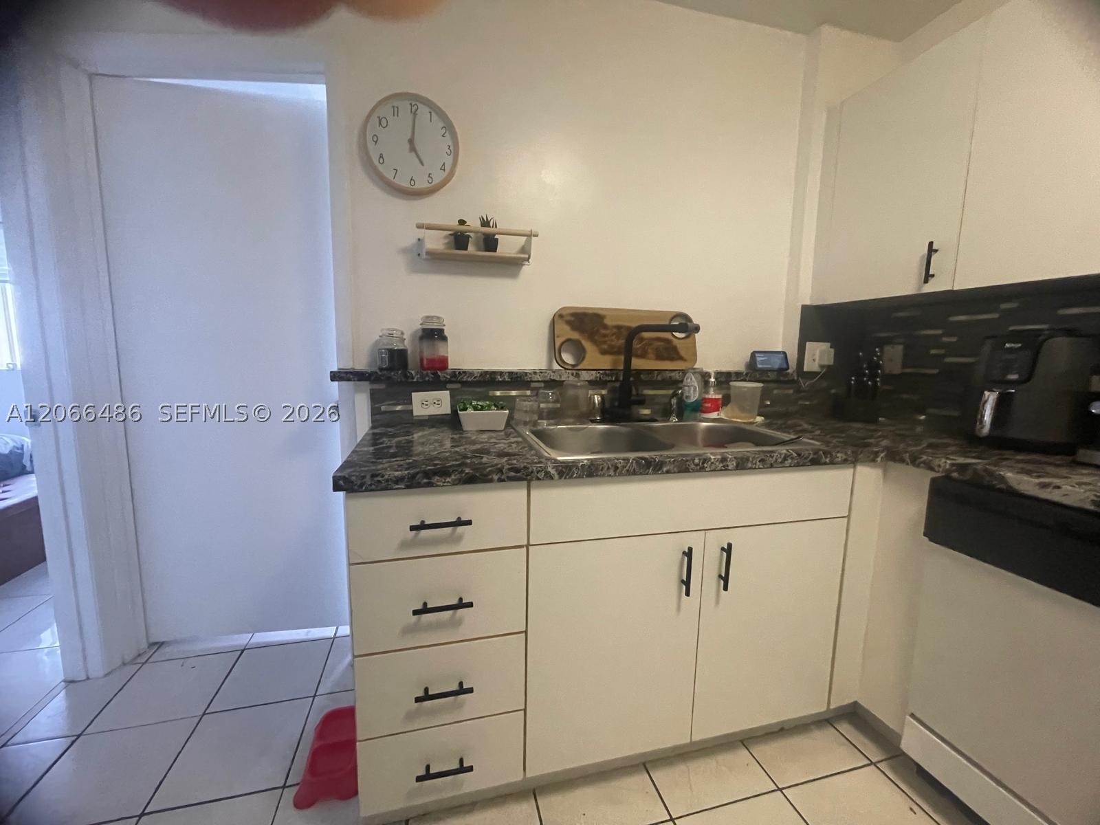 4689 NW 9th St #207, Miami FL 33126