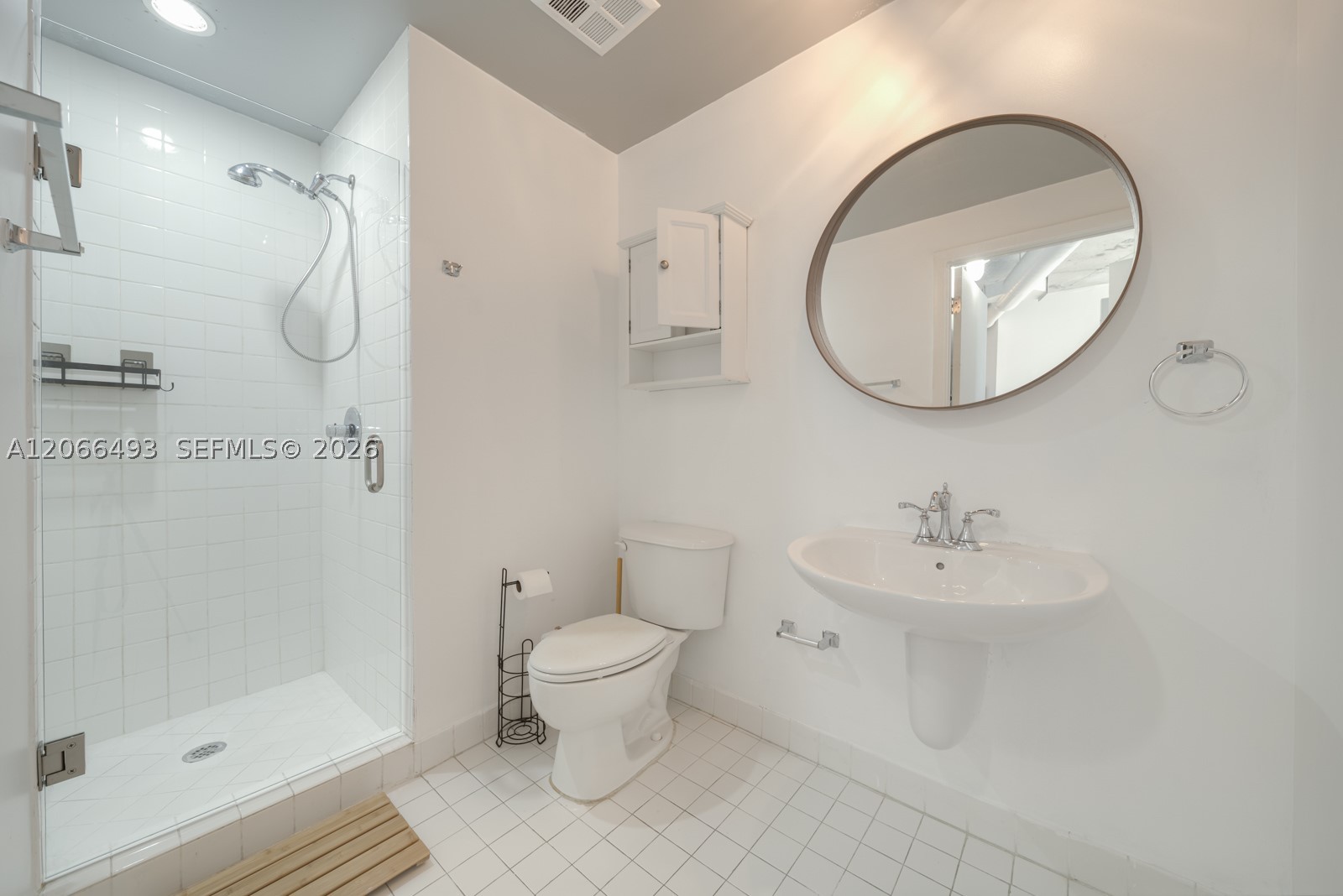 10 SW South River Dr #1406, Miami FL 33130