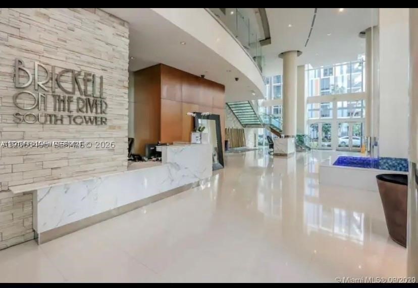 41 SE 5th St #414, Miami FL 33131