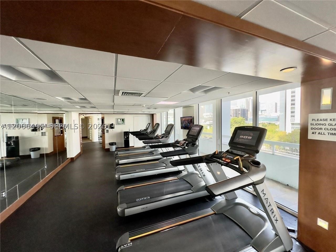 41 SE 5th St #414, Miami FL 33131