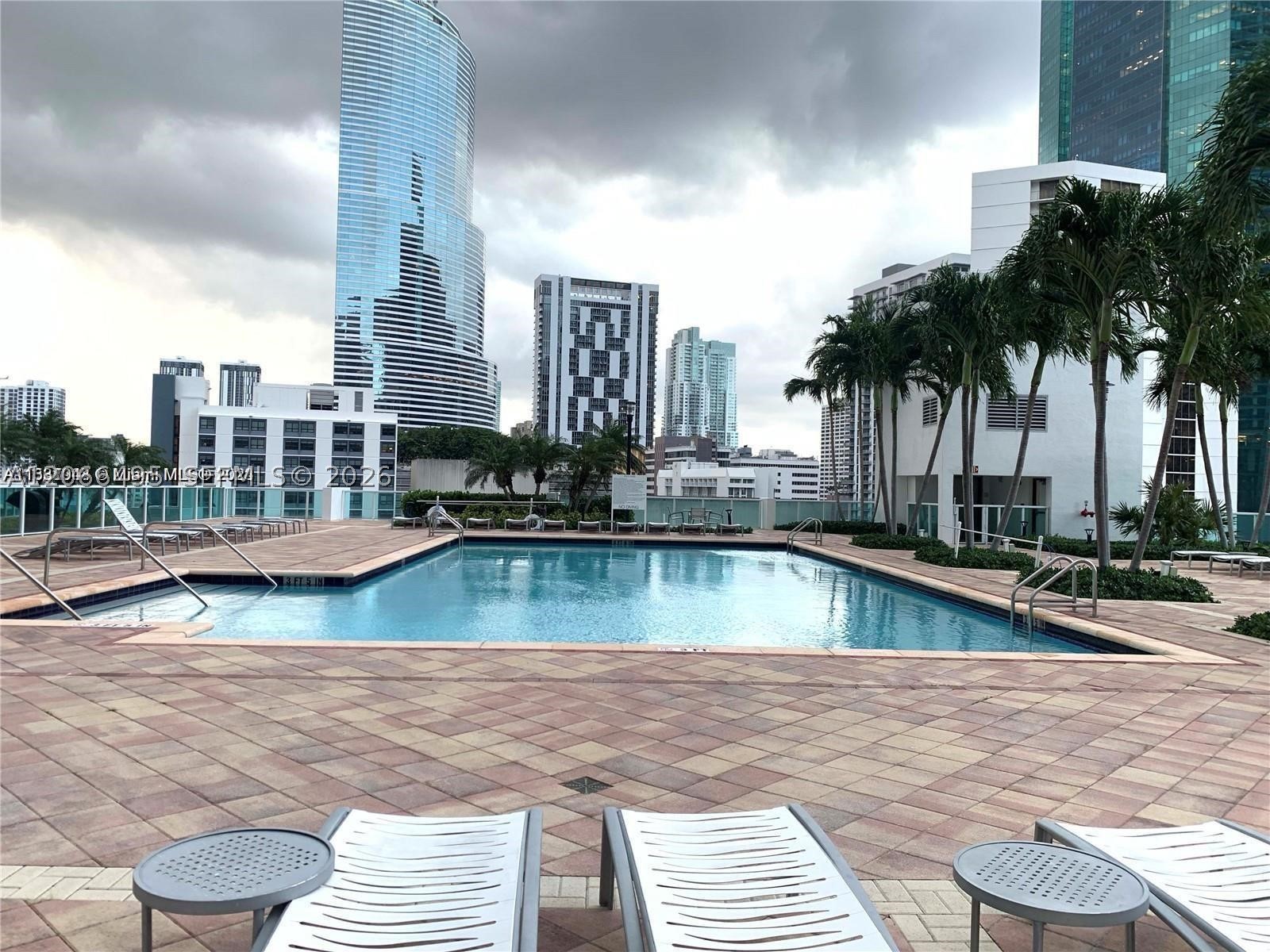 41 SE 5th St #414, Miami FL 33131