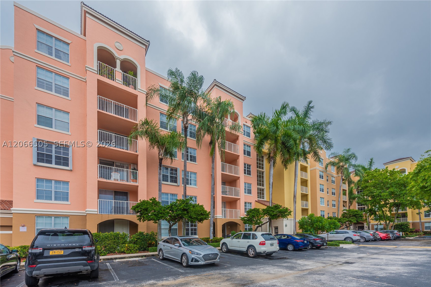 19601 E Country Club Dr #7104, Aventura FL 33180