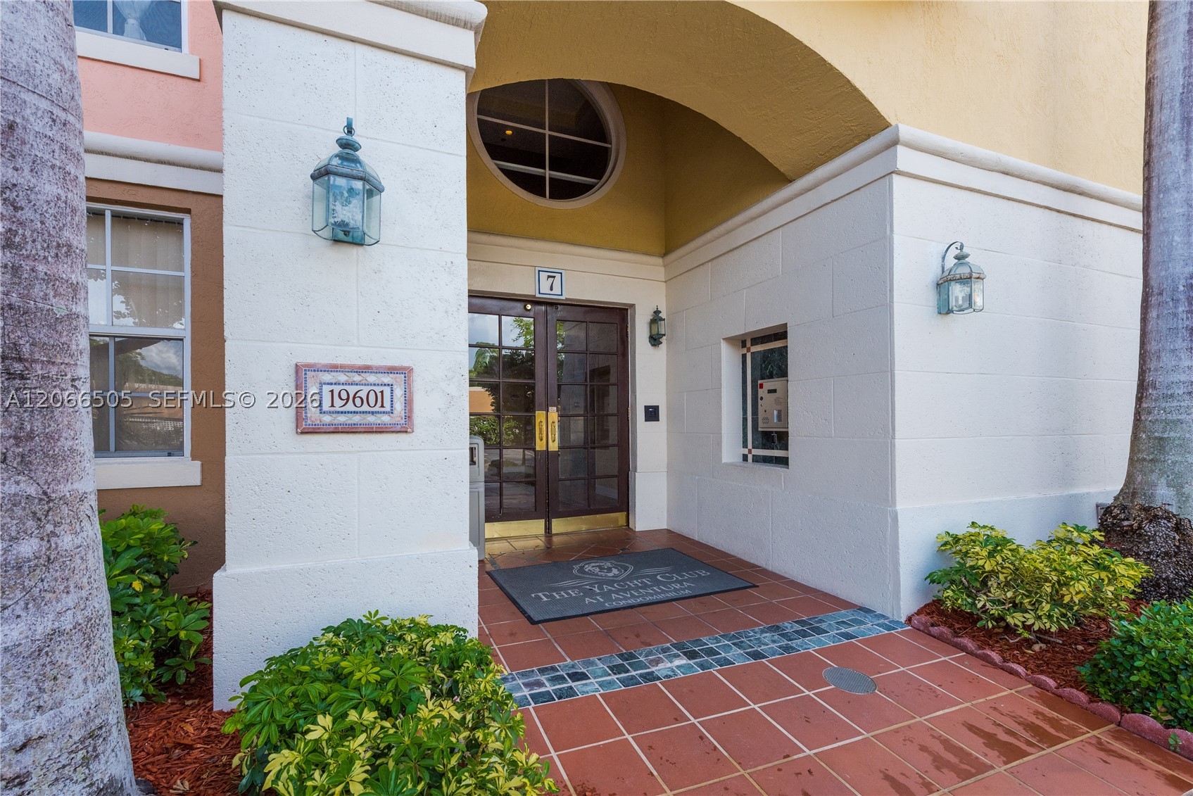 19601 E Country Club Dr #7104, Aventura FL 33180