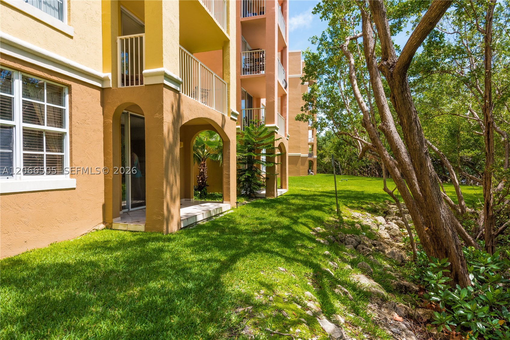 19601 E Country Club Dr #7104, Aventura FL 33180