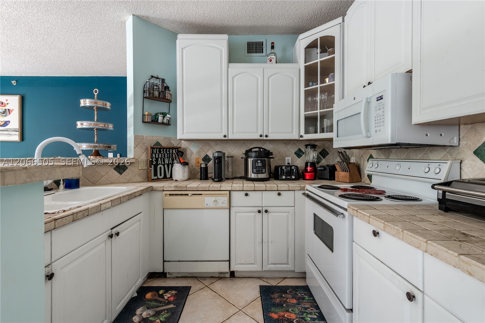 19601 E Country Club Dr #7104, Aventura FL 33180