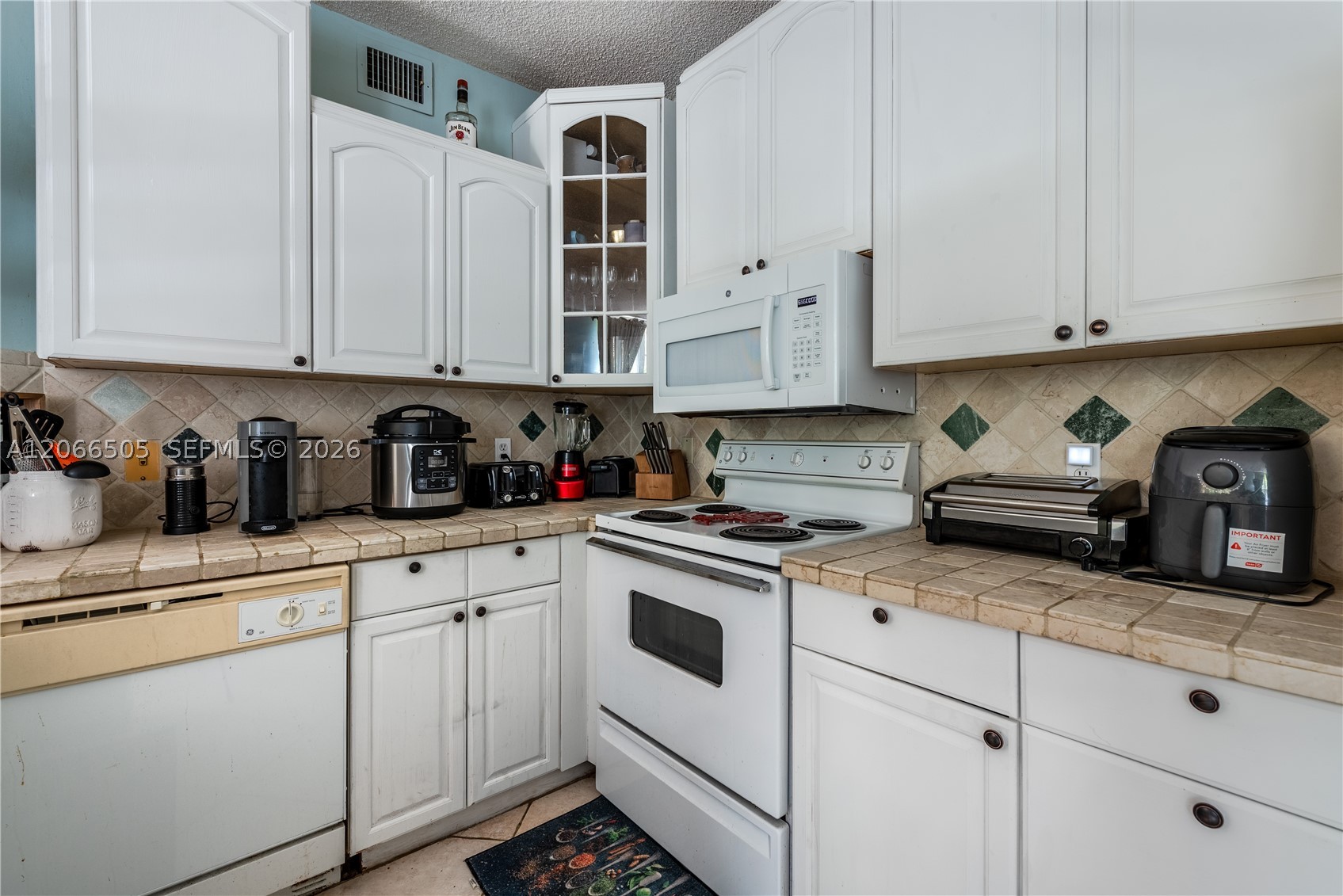 19601 E Country Club Dr #7104, Aventura FL 33180