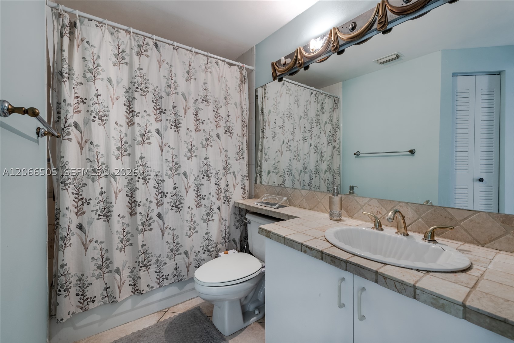 19601 E Country Club Dr #7104, Aventura FL 33180