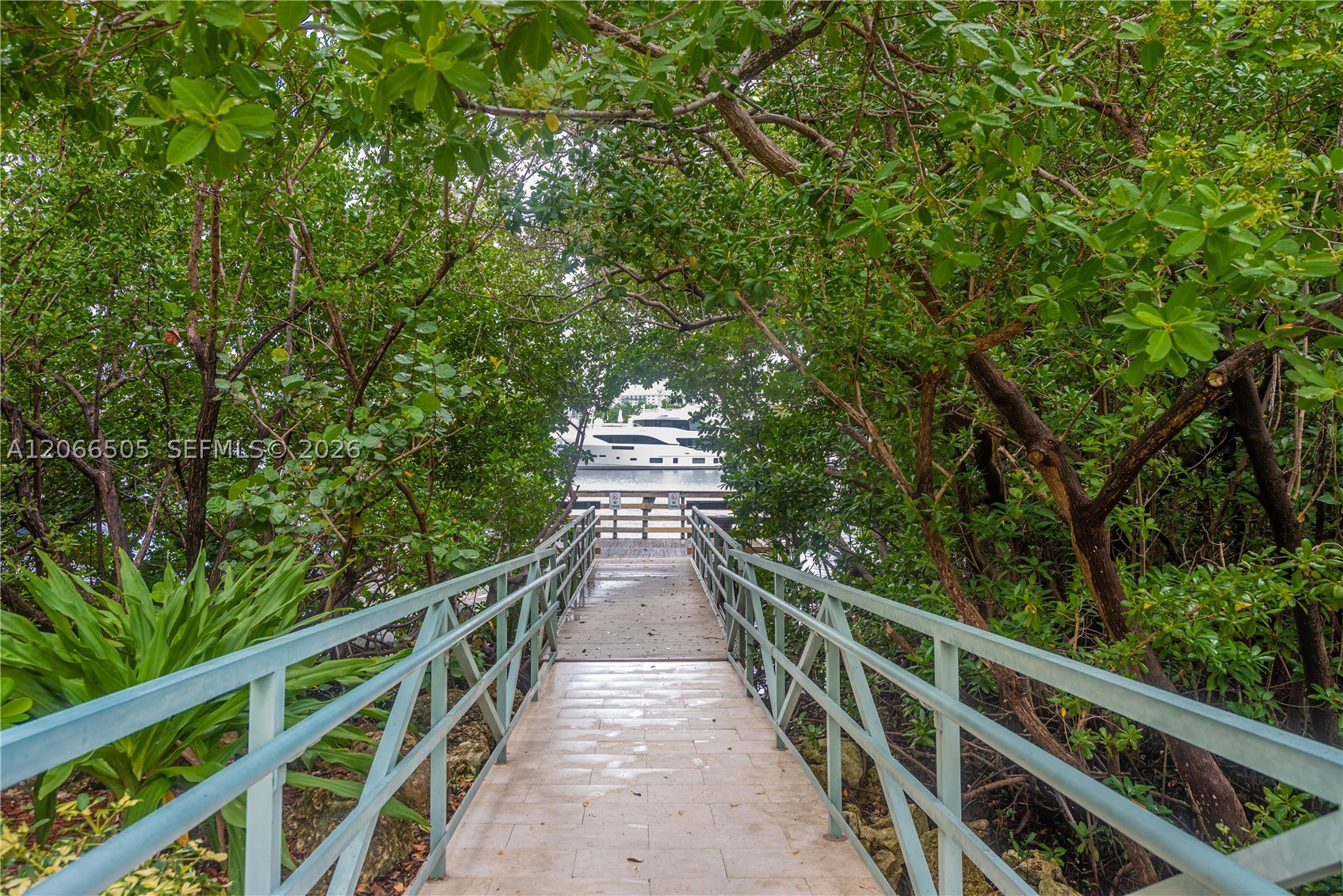 19601 E Country Club Dr #7104, Aventura FL 33180