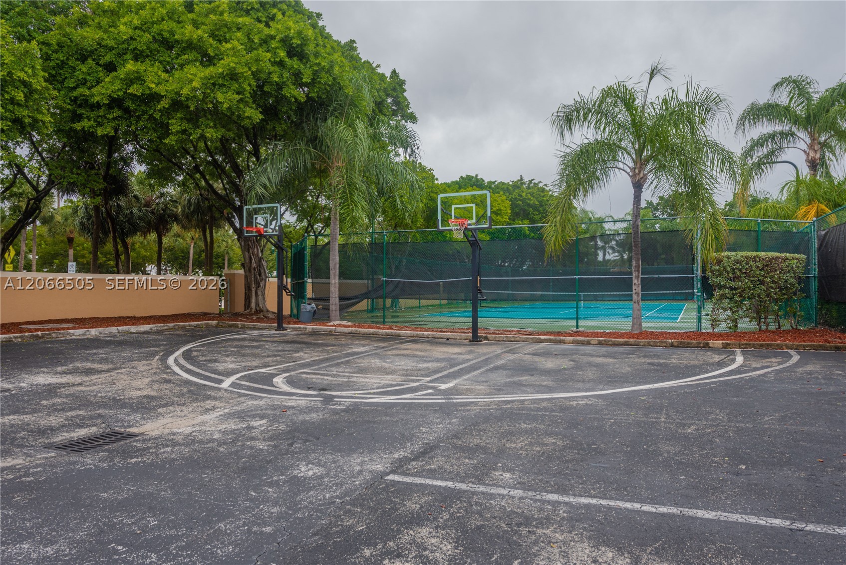 19601 E Country Club Dr #7104, Aventura FL 33180