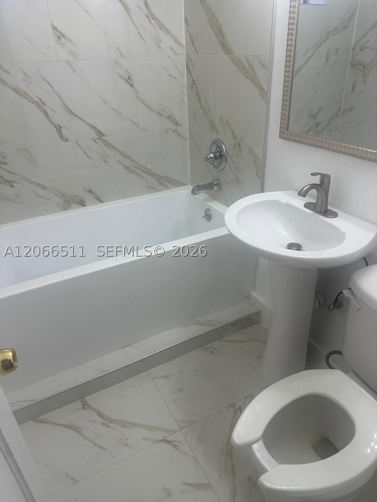 1980 Service Rd, Opa Locka FL 33054