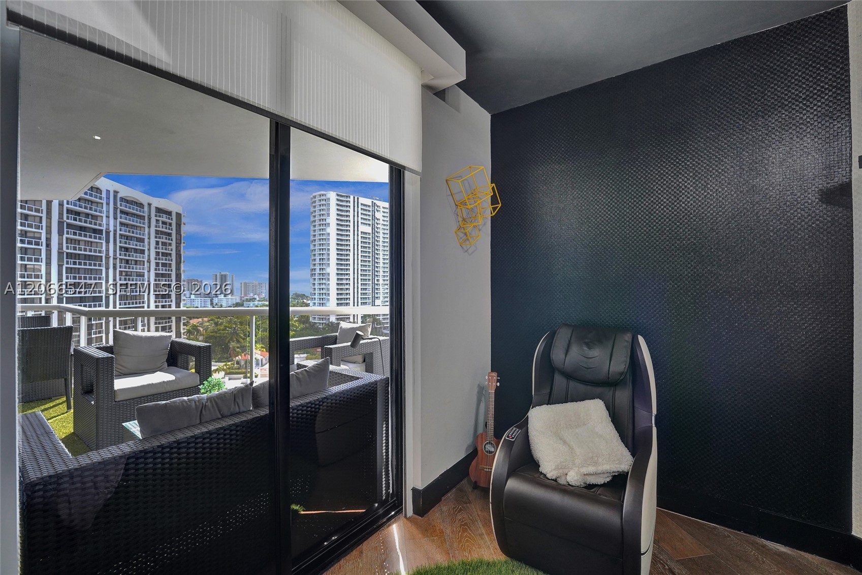 3610 Yacht Club Dr #1206, Aventura FL 33180