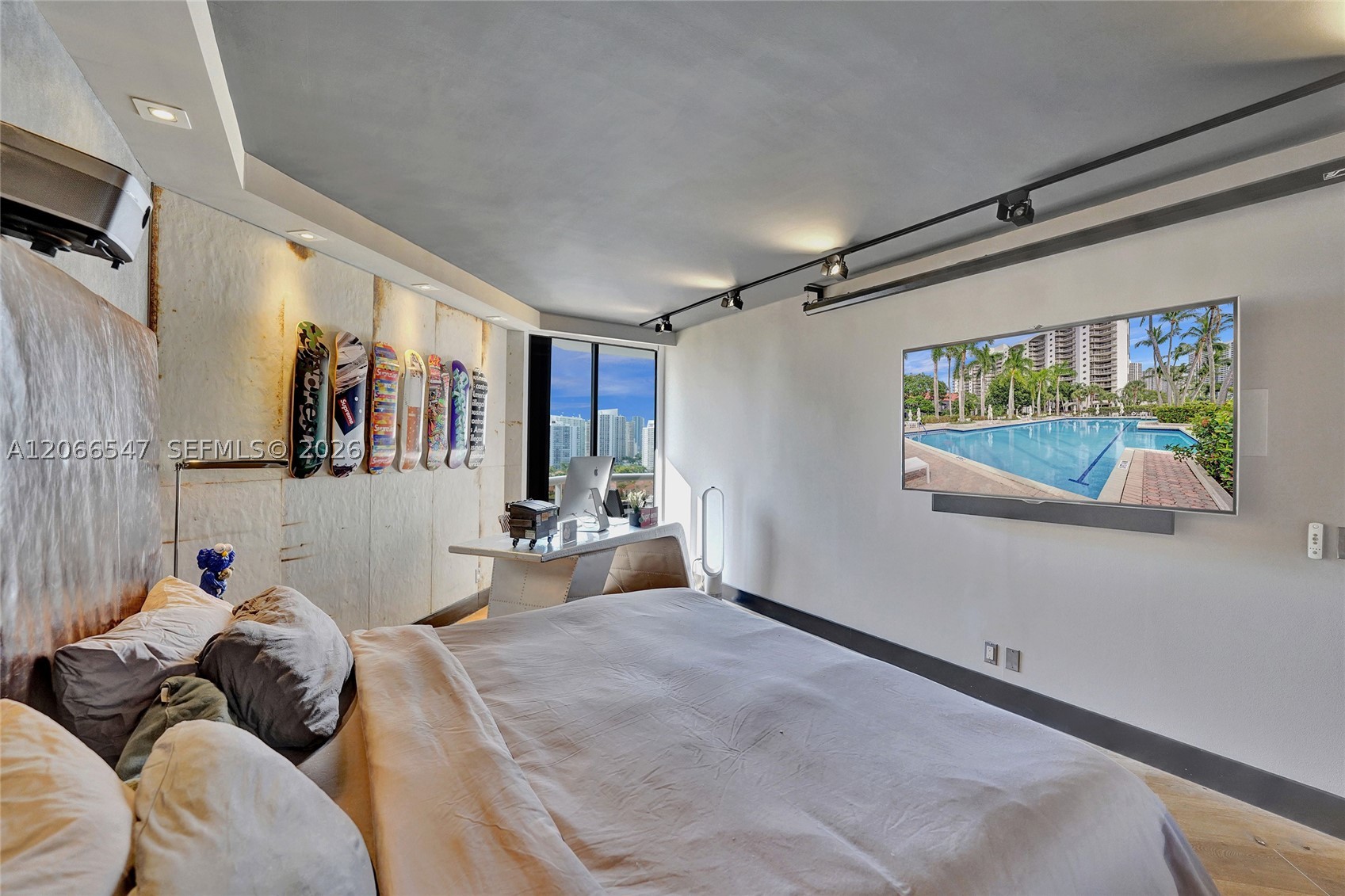 3610 Yacht Club Dr #1206, Aventura FL 33180