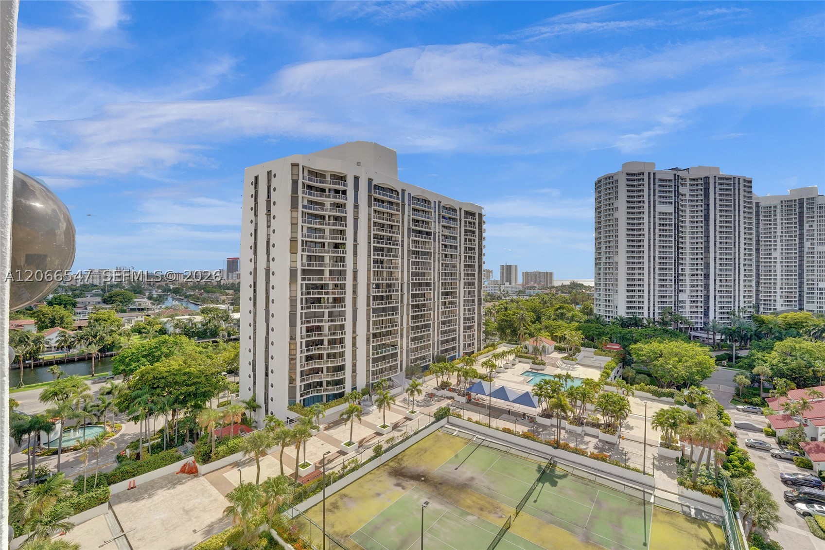 3610 Yacht Club Dr #1206, Aventura FL 33180