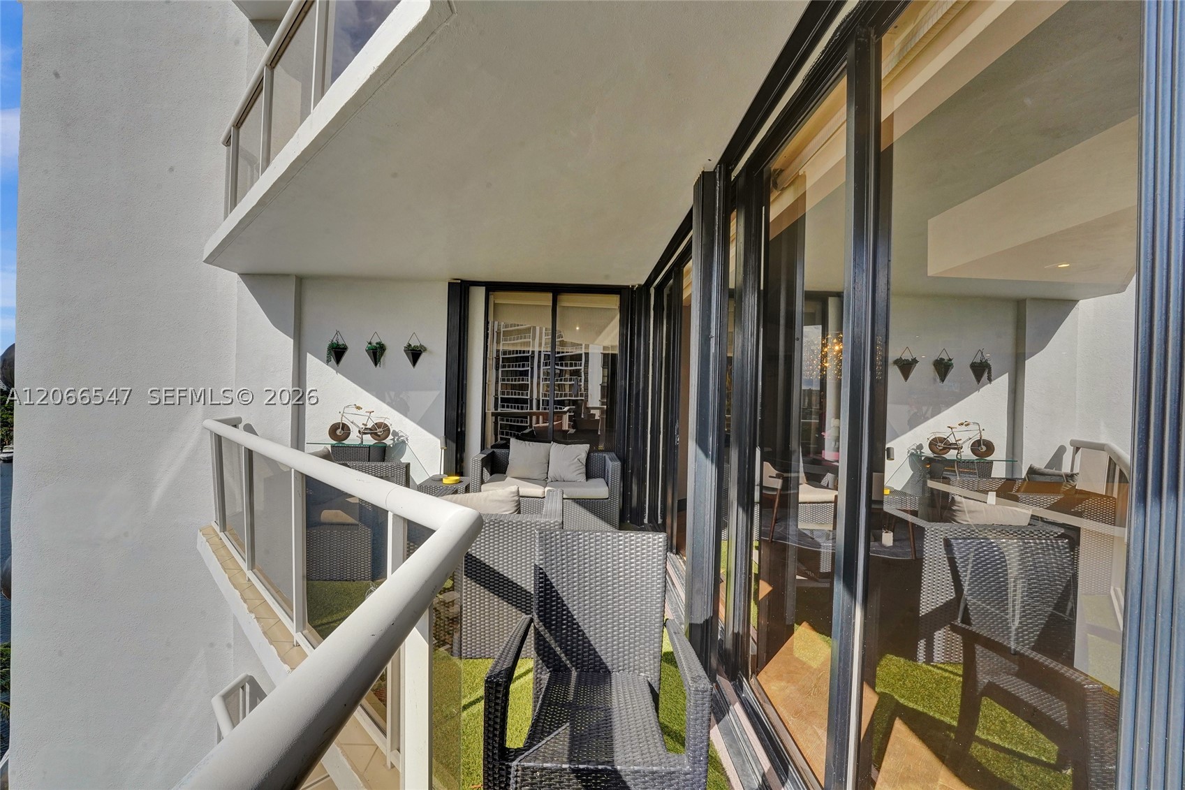 3610 Yacht Club Dr #1206, Aventura FL 33180