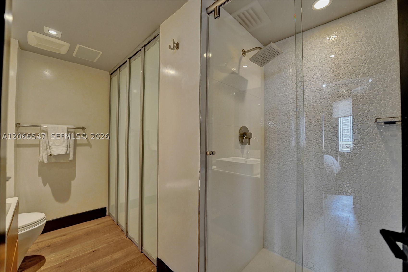 3610 Yacht Club Dr #1206, Aventura FL 33180