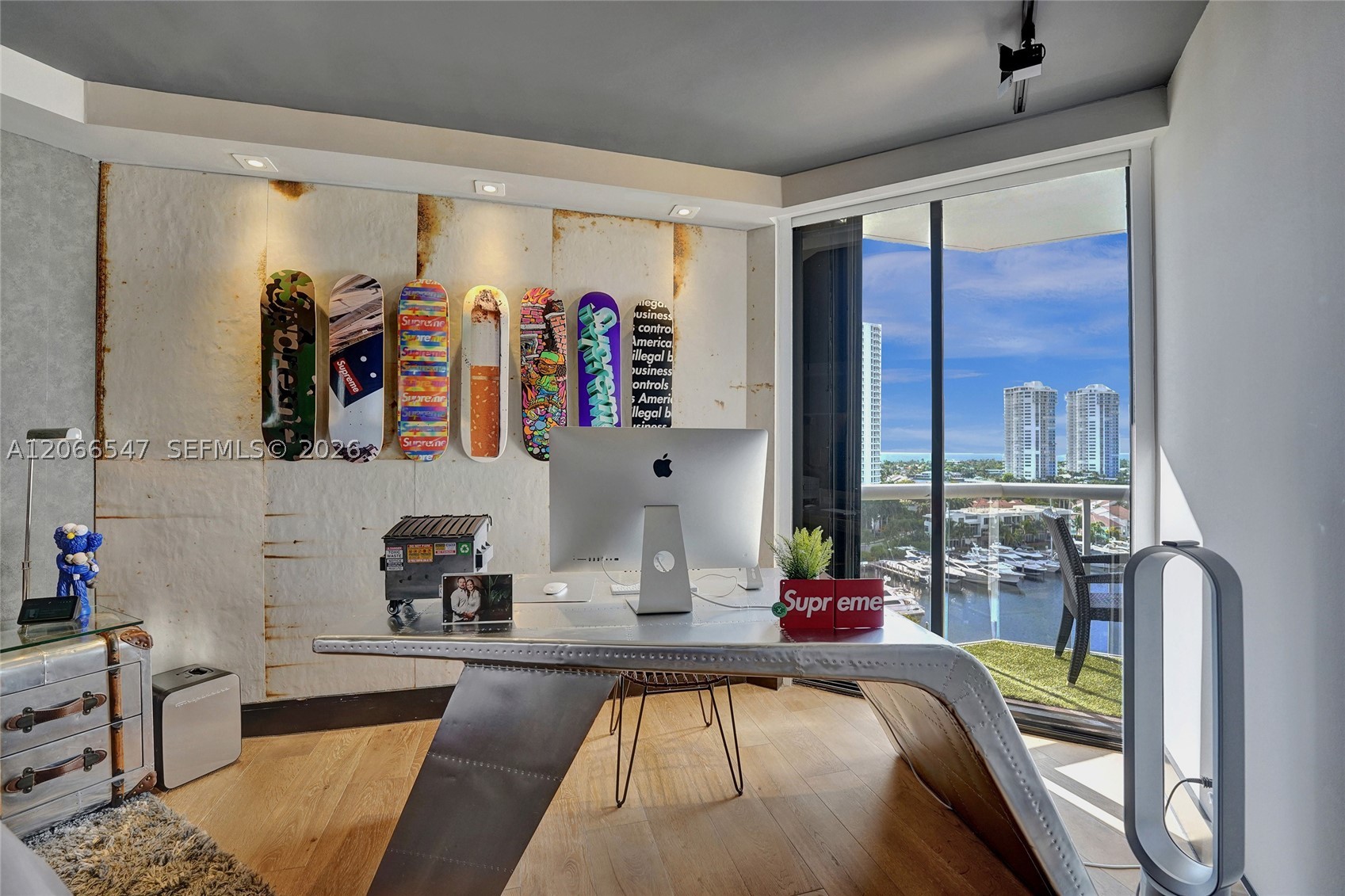 3610 Yacht Club Dr #1206, Aventura FL 33180
