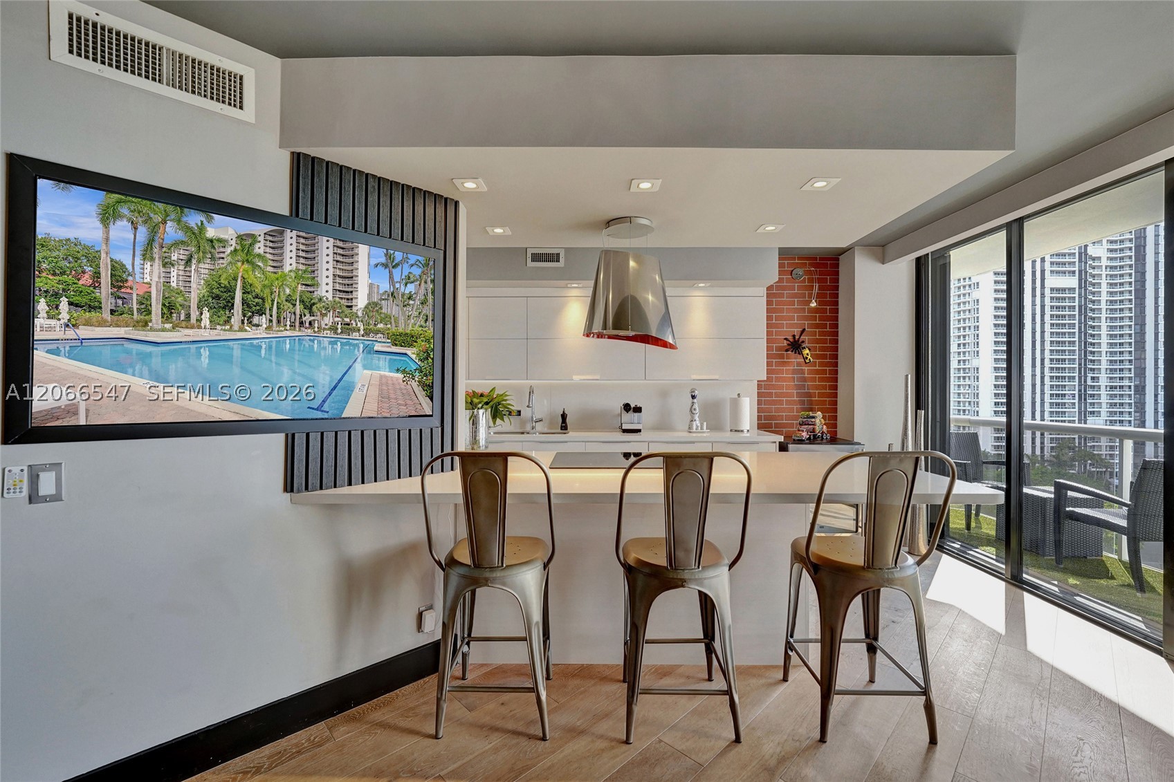 3610 Yacht Club Dr #1206, Aventura FL 33180