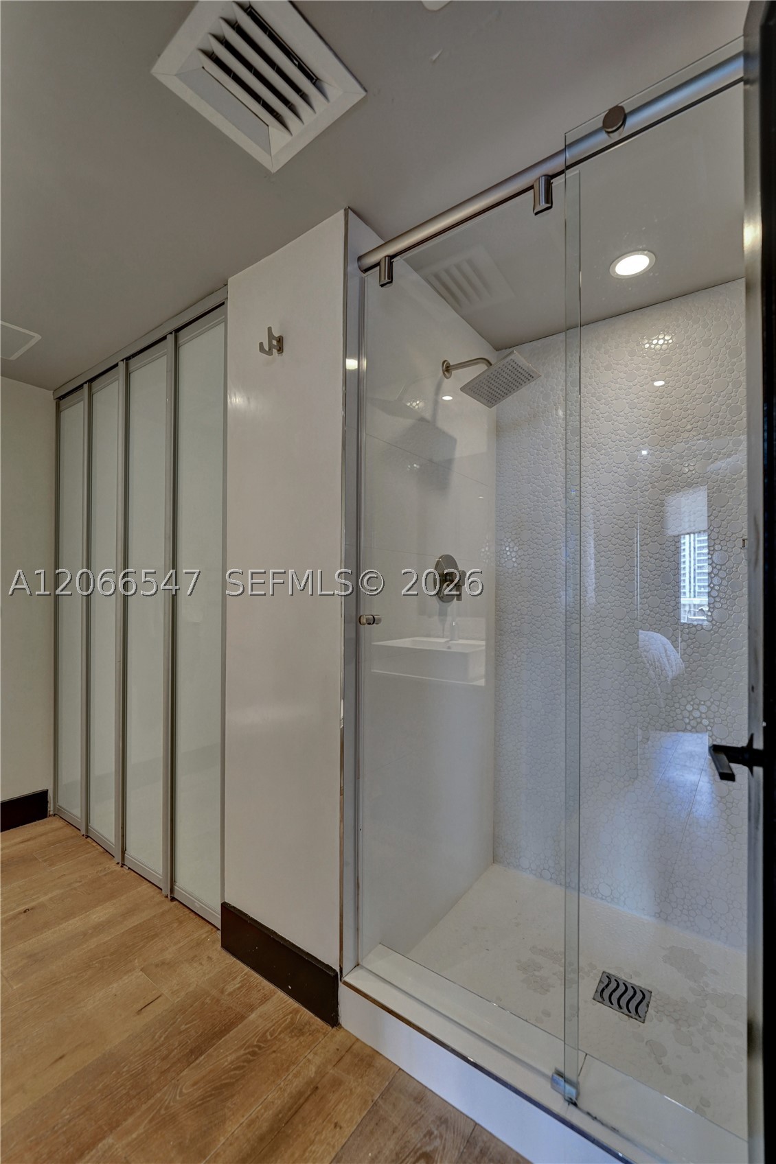 3610 Yacht Club Dr #1206, Aventura FL 33180