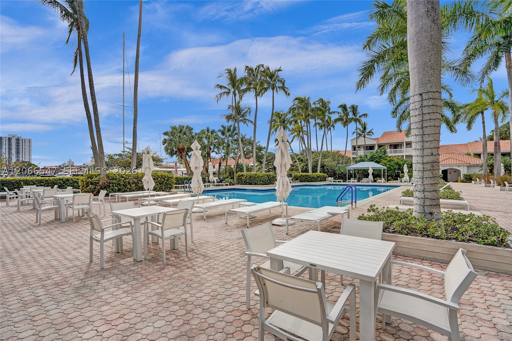 3610 Yacht Club Dr #1206, Aventura FL 33180