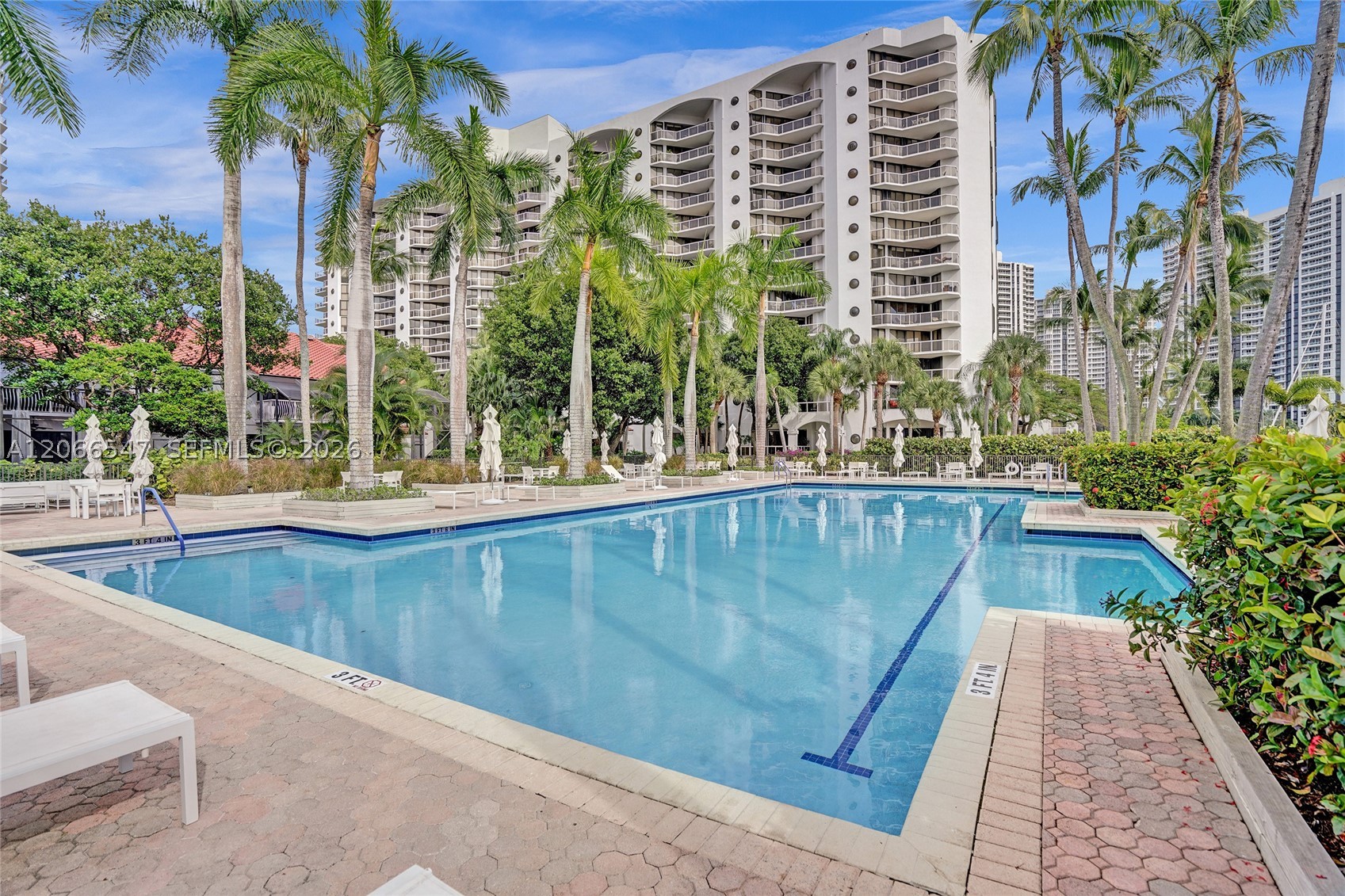 3610 Yacht Club Dr #1206, Aventura FL 33180