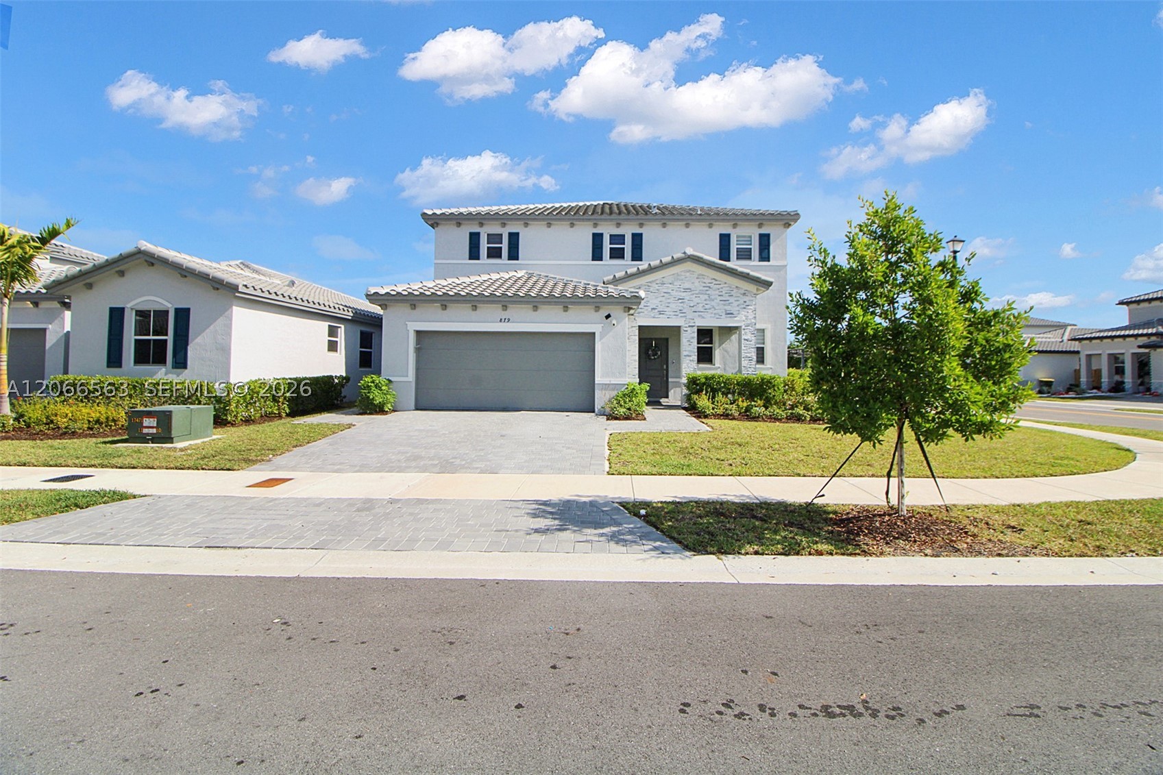 879 SE 26th Ter, Homestead FL 33035