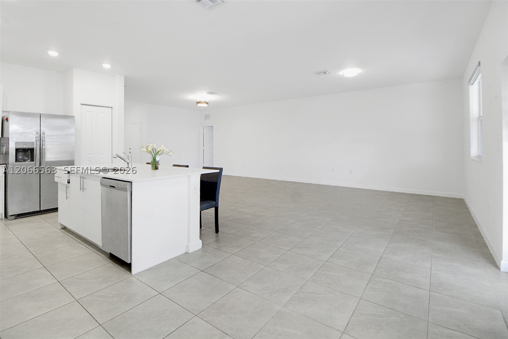 879 SE 26th Ter, Homestead FL 33035