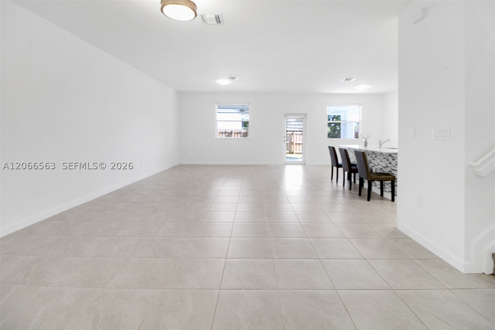 879 SE 26th Ter, Homestead FL 33035