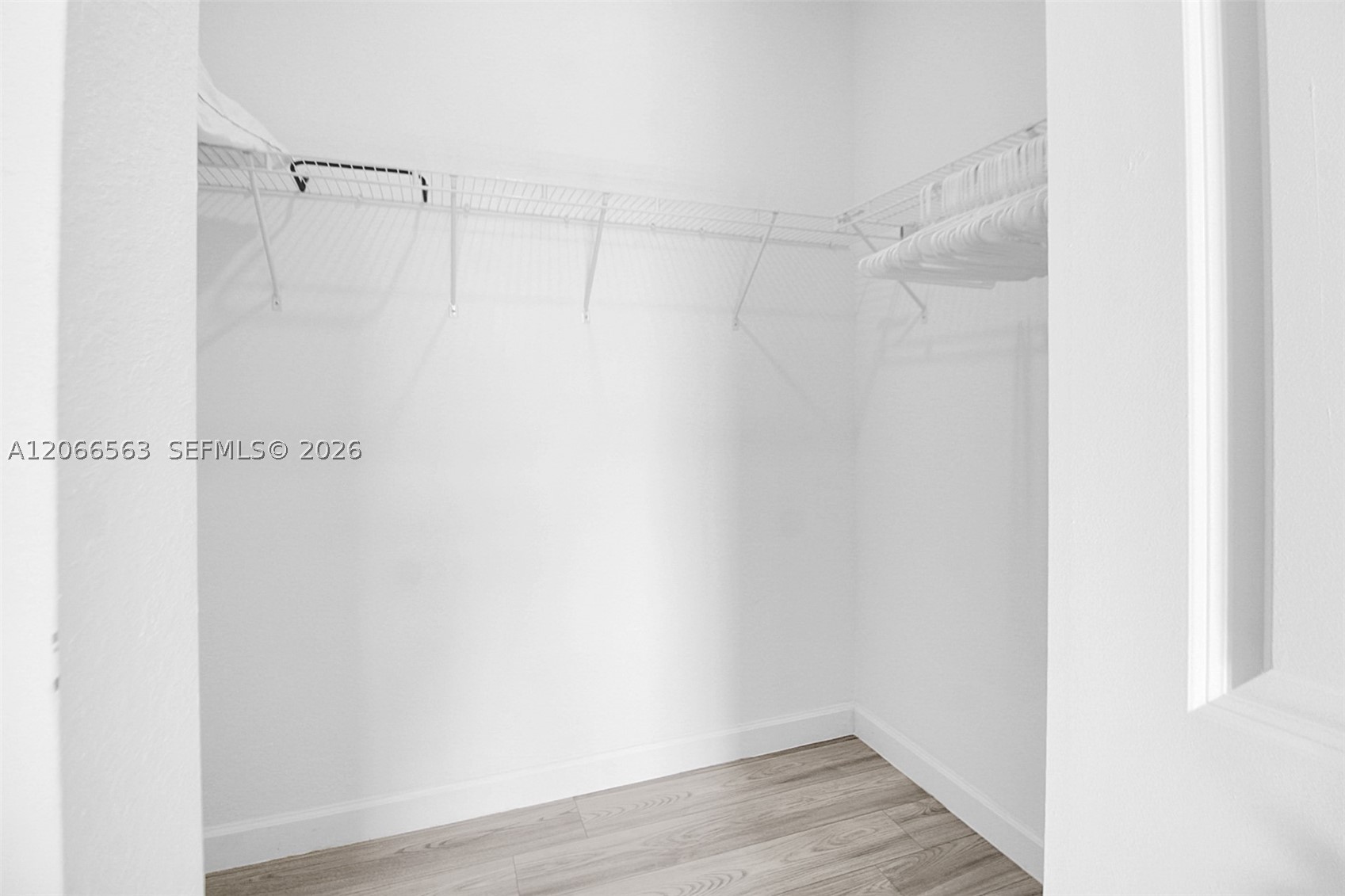 879 SE 26th Ter, Homestead FL 33035
