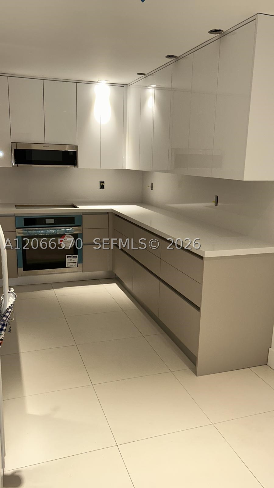 251 Crandon Blvd #929, Key Biscayne FL 33149