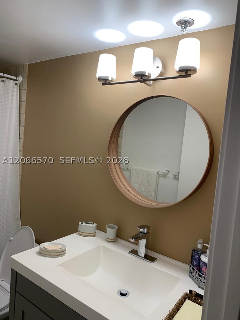 251 Crandon Blvd #929, Key Biscayne FL 33149