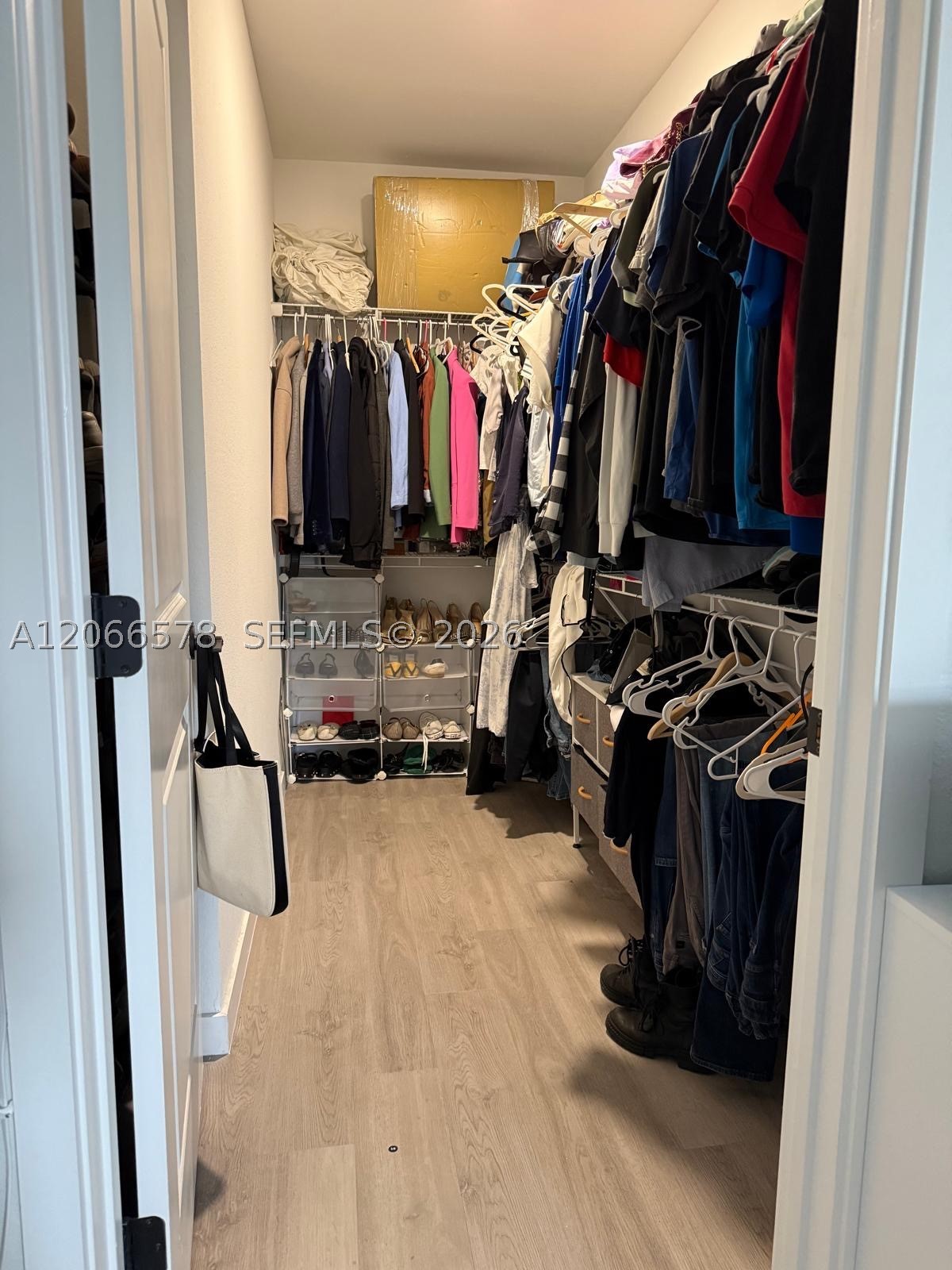 1387 NW 2nd Ln, Florida City FL 33034